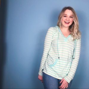 Vineyard vines pullover shirt